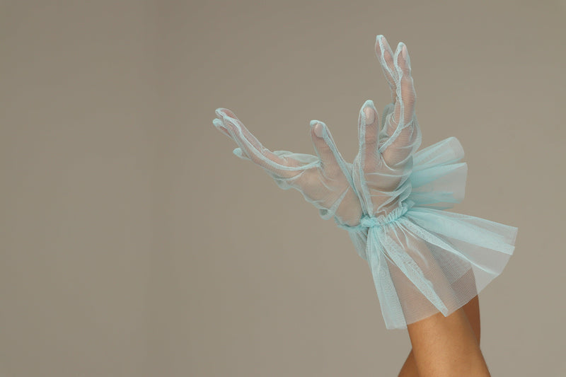 SHORT GLOVES | SKY BLUE - KUKHTA ATELIER